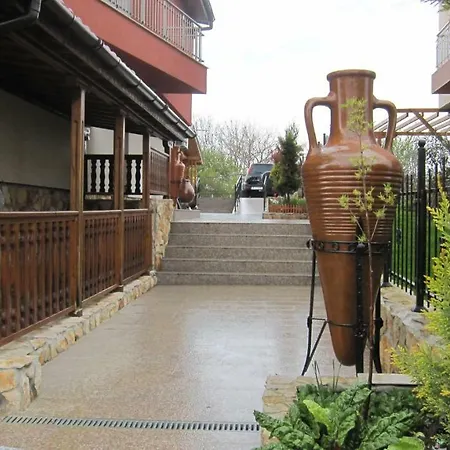 Pensjonat Neli Sea 3*