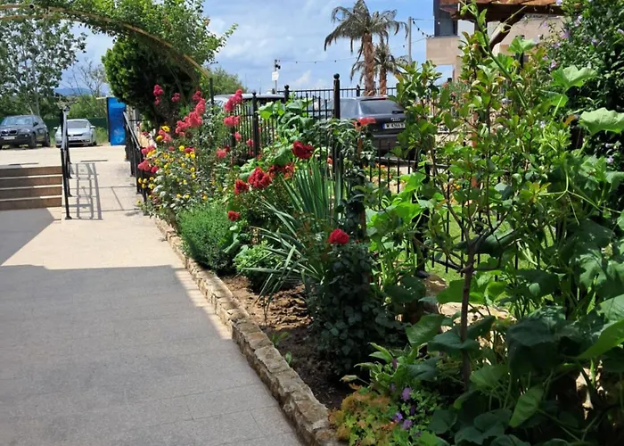 Neli Sea Guest house